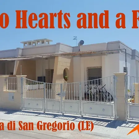 Two Hearts And A Flat San Gregorio *