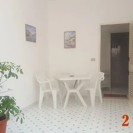 Two Hearts And A Flat San Gregorio Lägenhet Santa Maria di Leuca